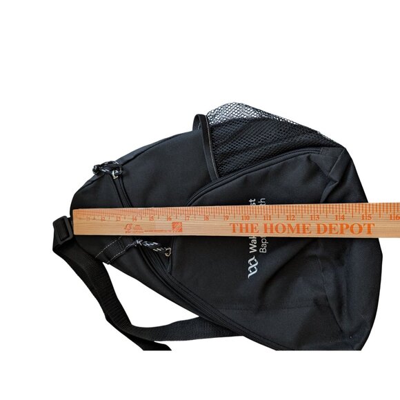 Wake Forest Baptist Health Black Sling Backpack Adjustable Strap Bottle Pocket - Picture 3 of 7